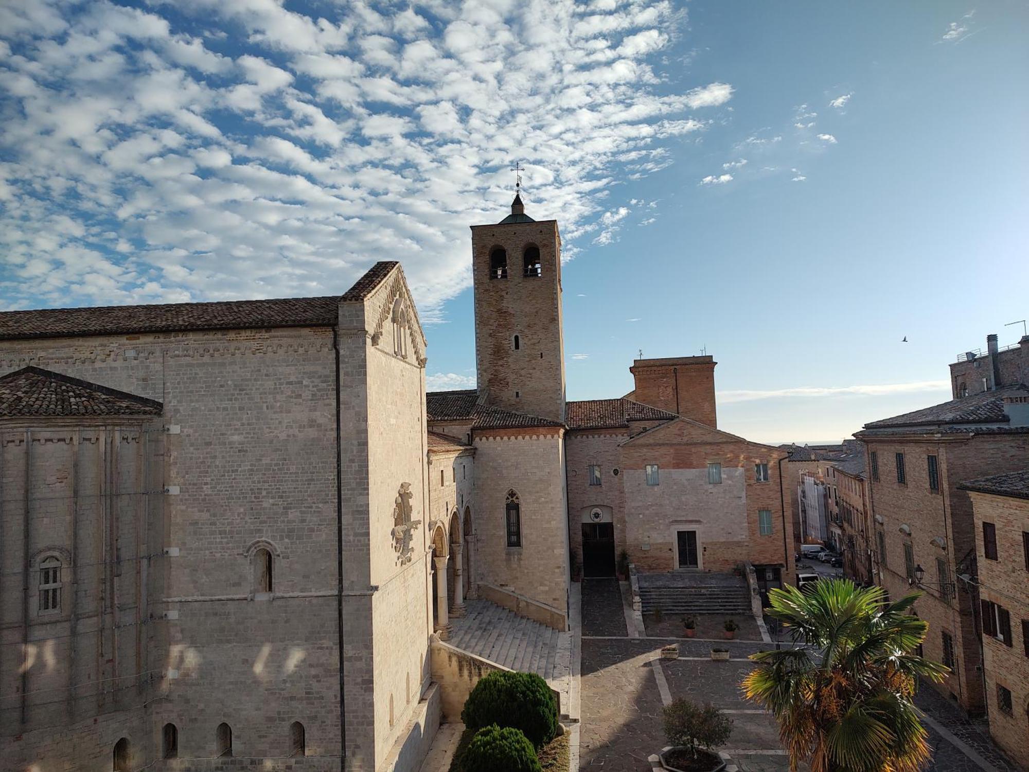 Palazzo Fiorenzi - Dimora Storica Osimo Exteriör bild